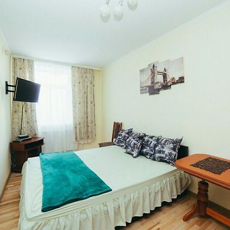 Apartment On Sichovyh Striltsiv Lviv Bagian luar foto